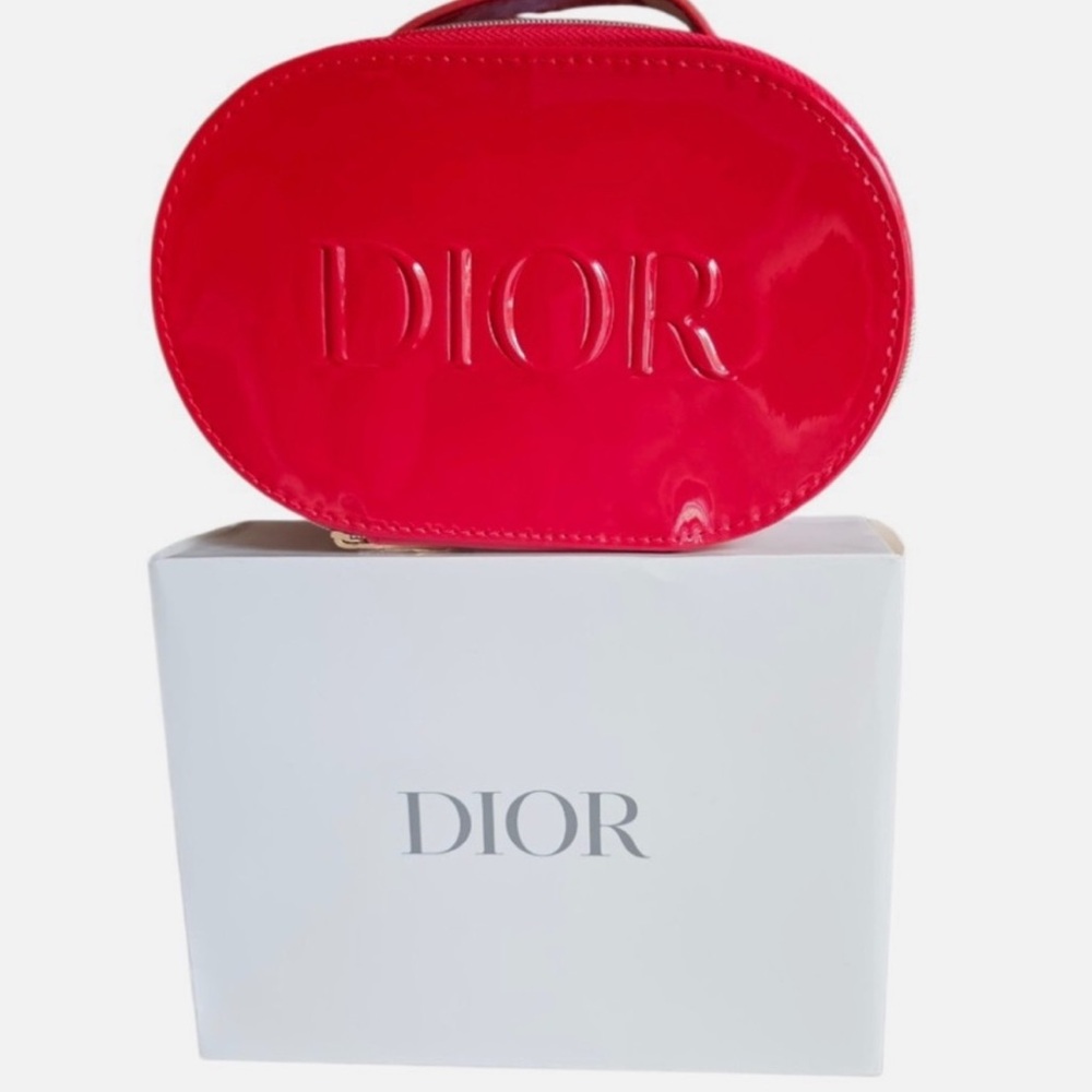 Dior Red Oval Vanity Case or Jewelry Box NIB Dior Beauty - Picture 2 of 5